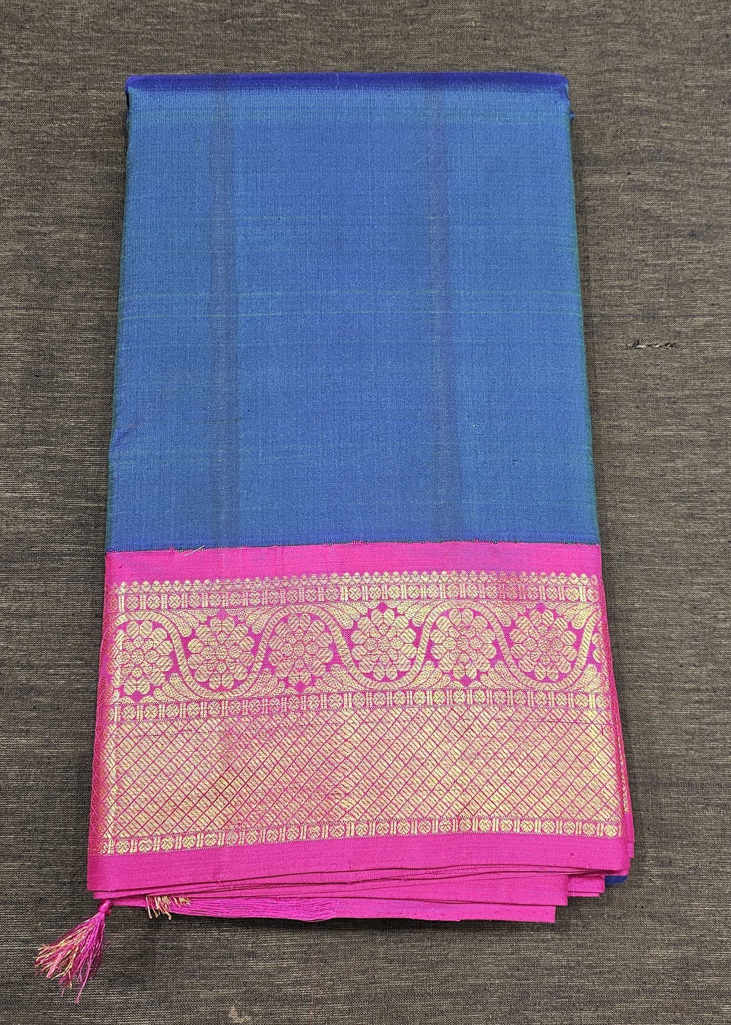 Peacock Blue with Pink | Kanchipuram Silk Saree | Arangetram | SV03