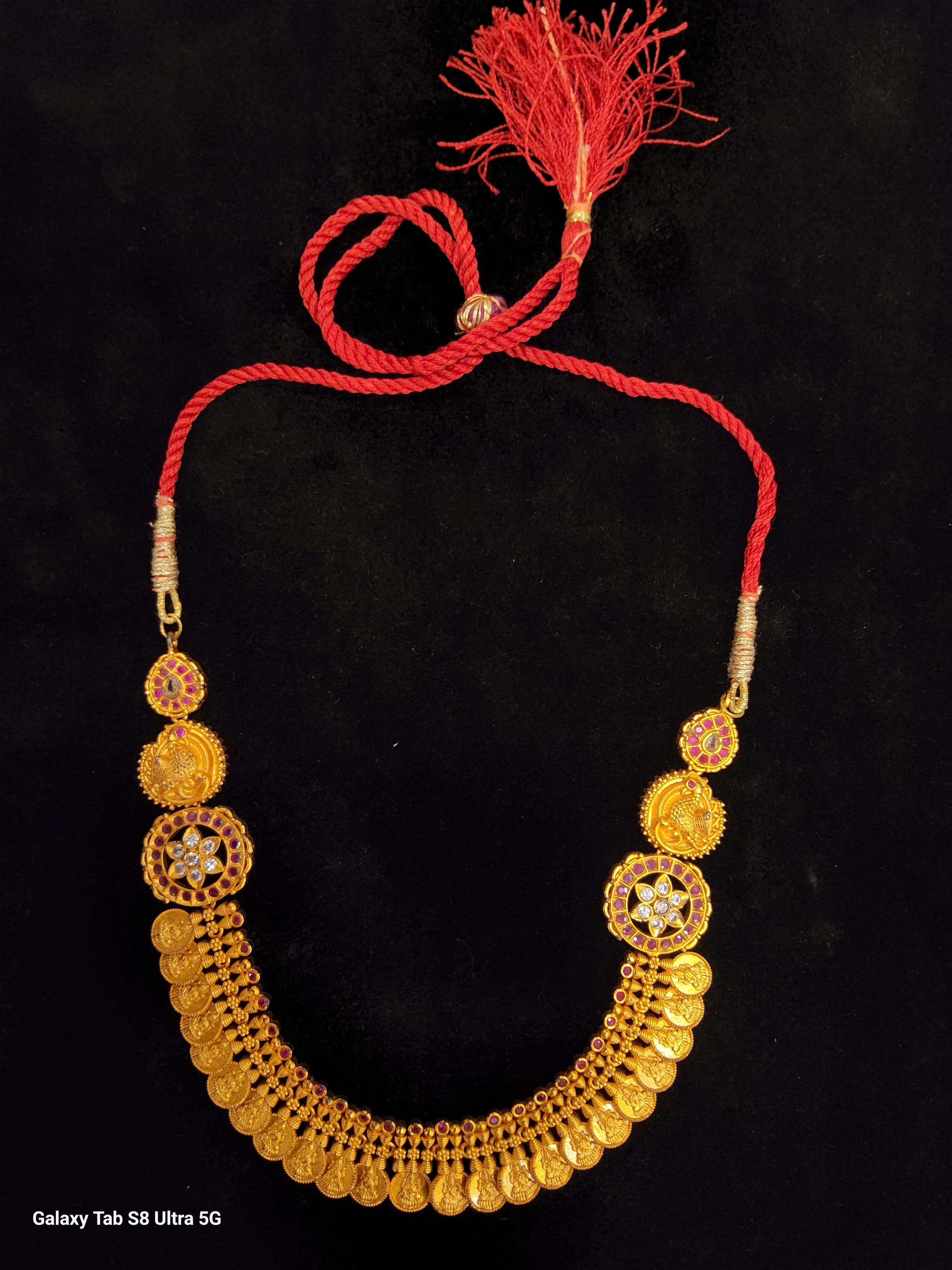 Kasumala Mat Design Bharathanatyam jewellery set, full view. Dance accessory.