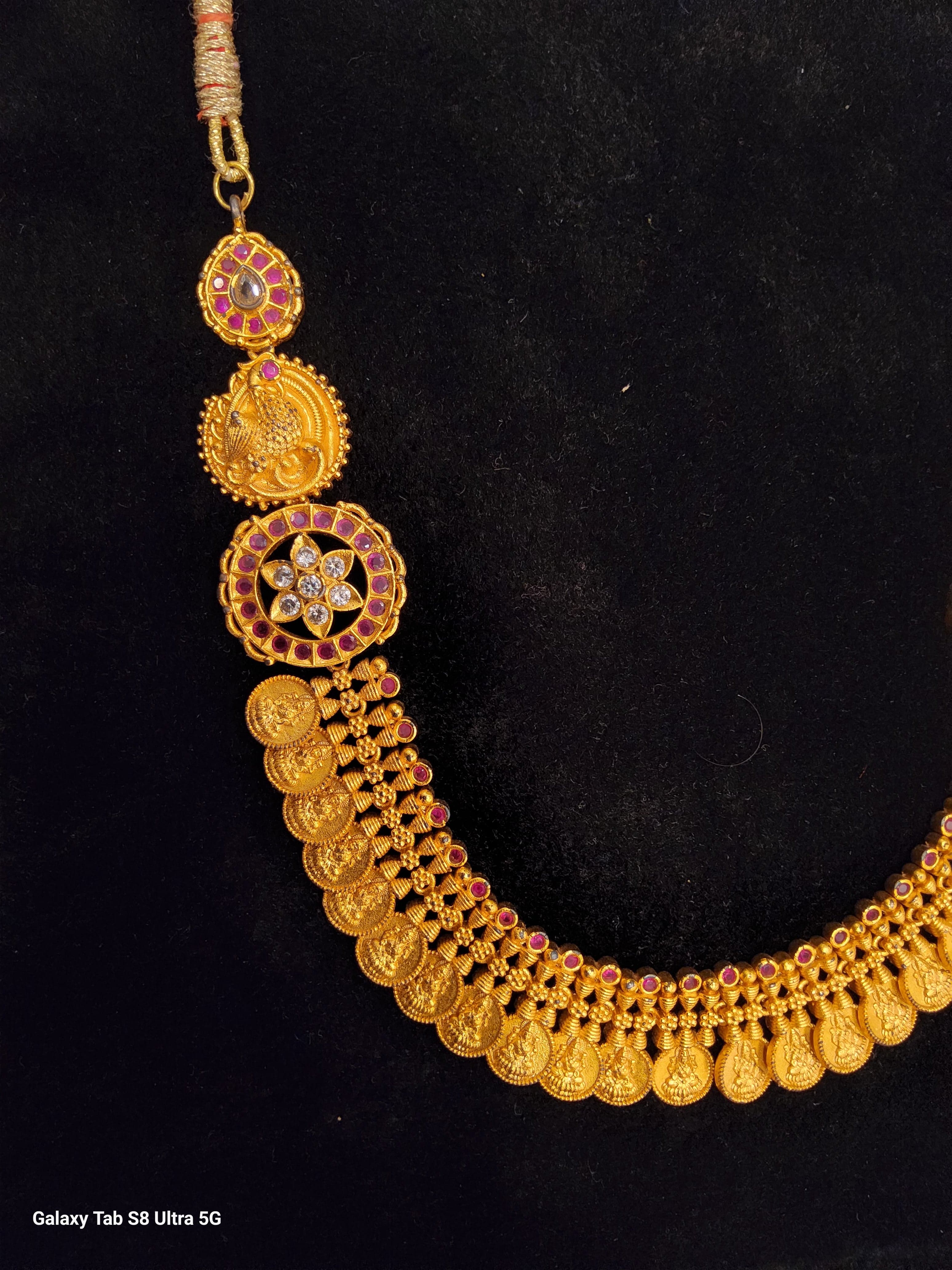Bharathanatyam Kasumala Mat Design necklace detail, traditional Indian dance jewelry.