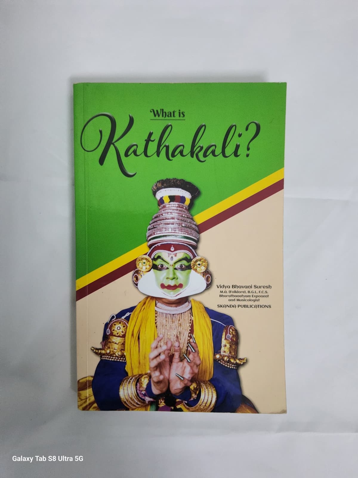 Kathakali Dance Book - What is Kathakali - shanthitailors