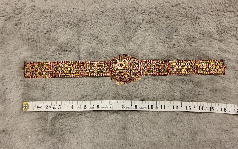 Stone Belt Imitation Jewellery: Bharatanatyam dance belt, adjustable with thread, gold finish