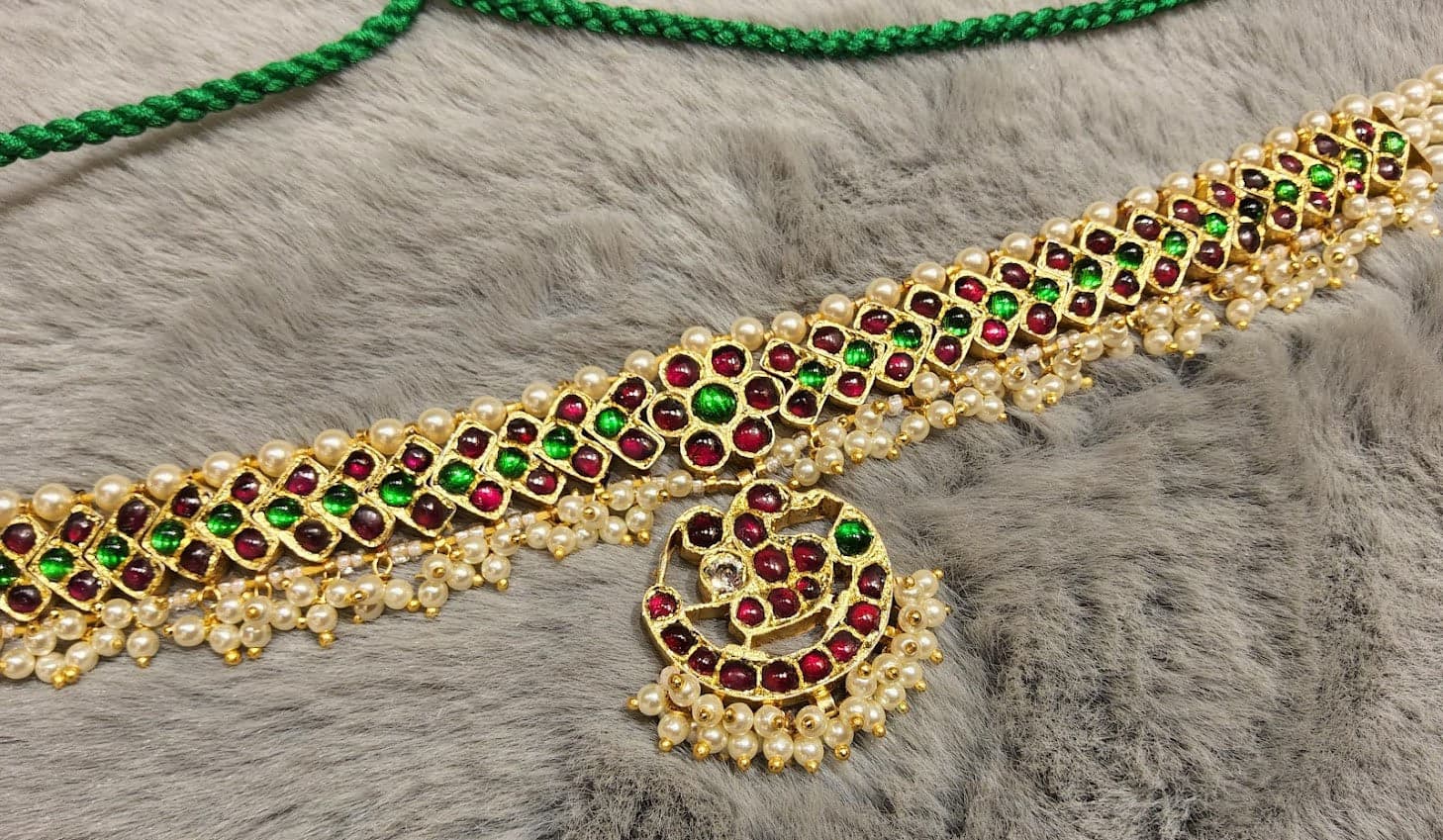 Annam V Choker: silver base gold leaf temple jewellery, kemp stone choker, bharatanatyam jewellery for dance