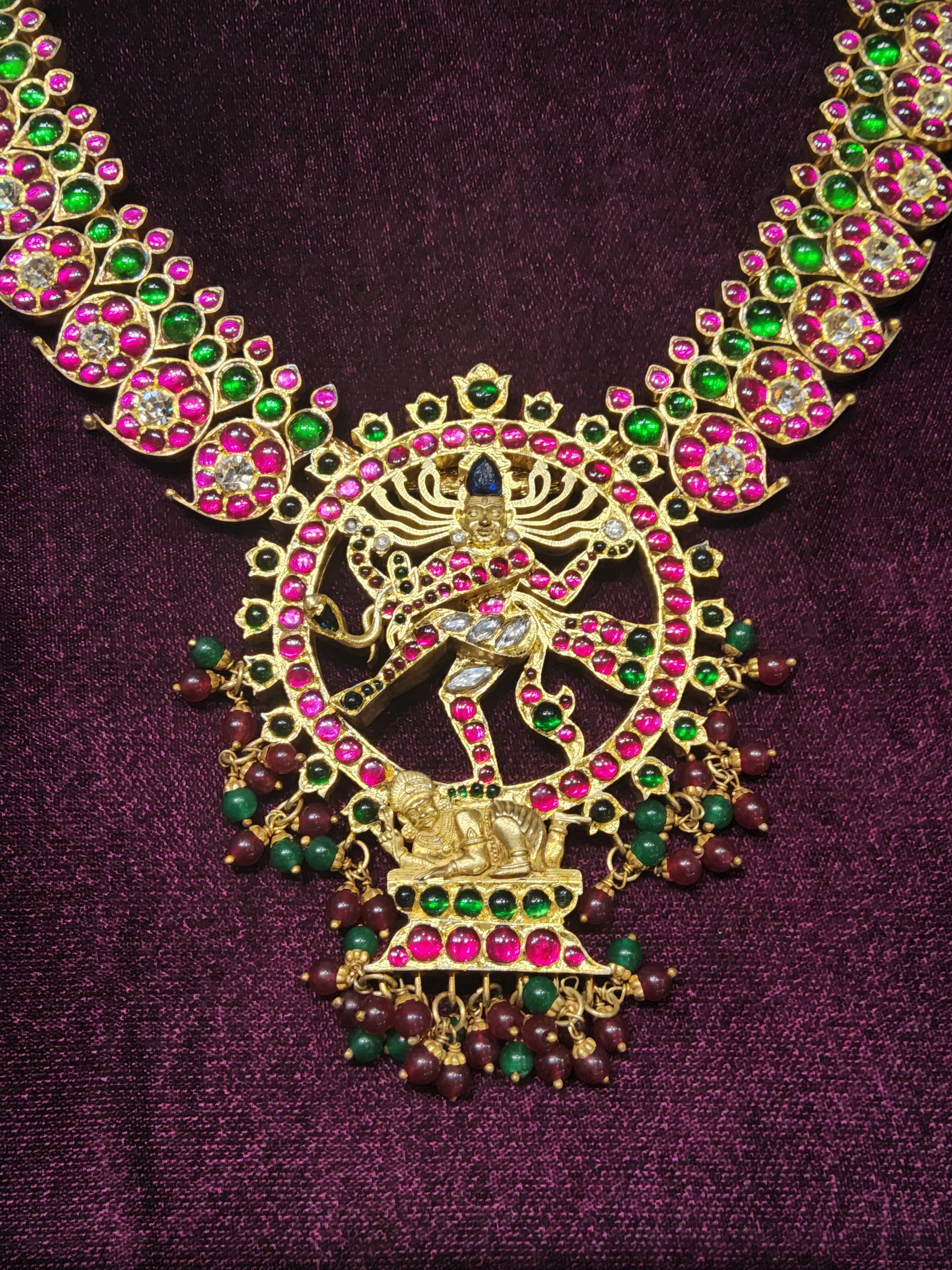 Natraj Manga Haram: Long Haram, Original Temple Jewellery for Kuchipudi & Bharatanatyam dancers.