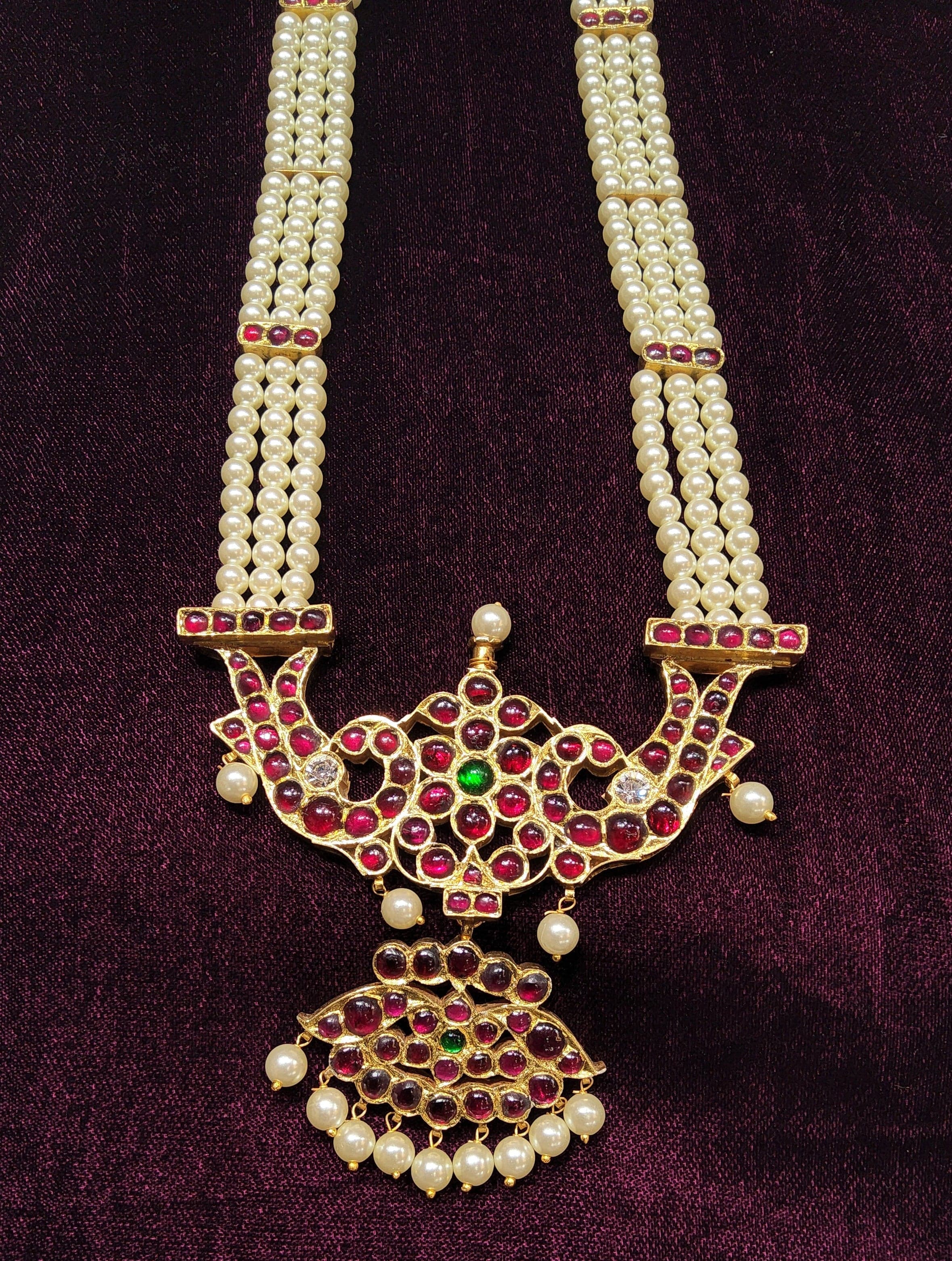 Long Haram TJSS110 worn. Mahari Muthu Malai temple jewellery for Kuchipudi & Indian dance.