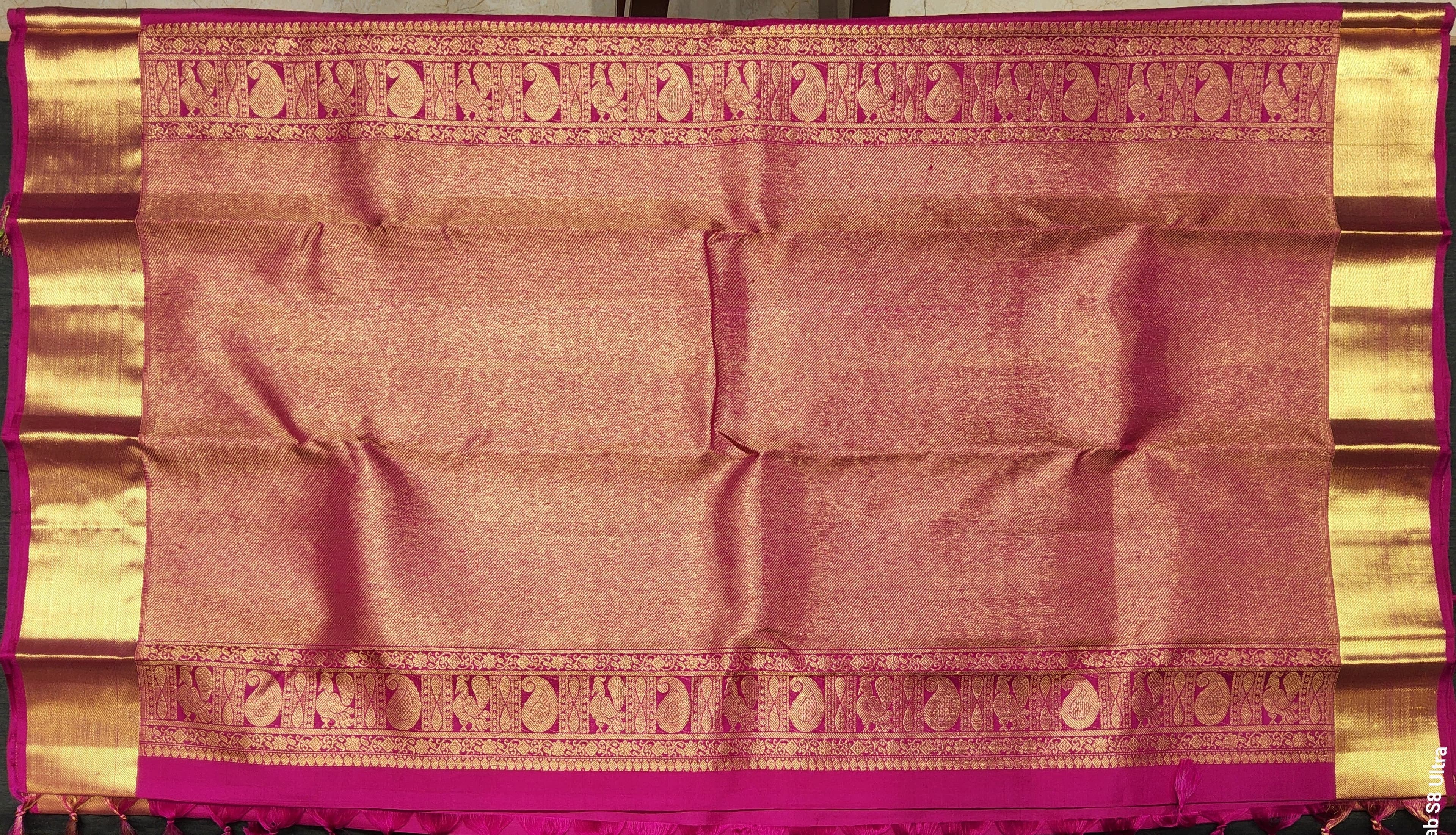 SPR658: Elegant Kanchipuram Silk Saree for weddings and special occasions.