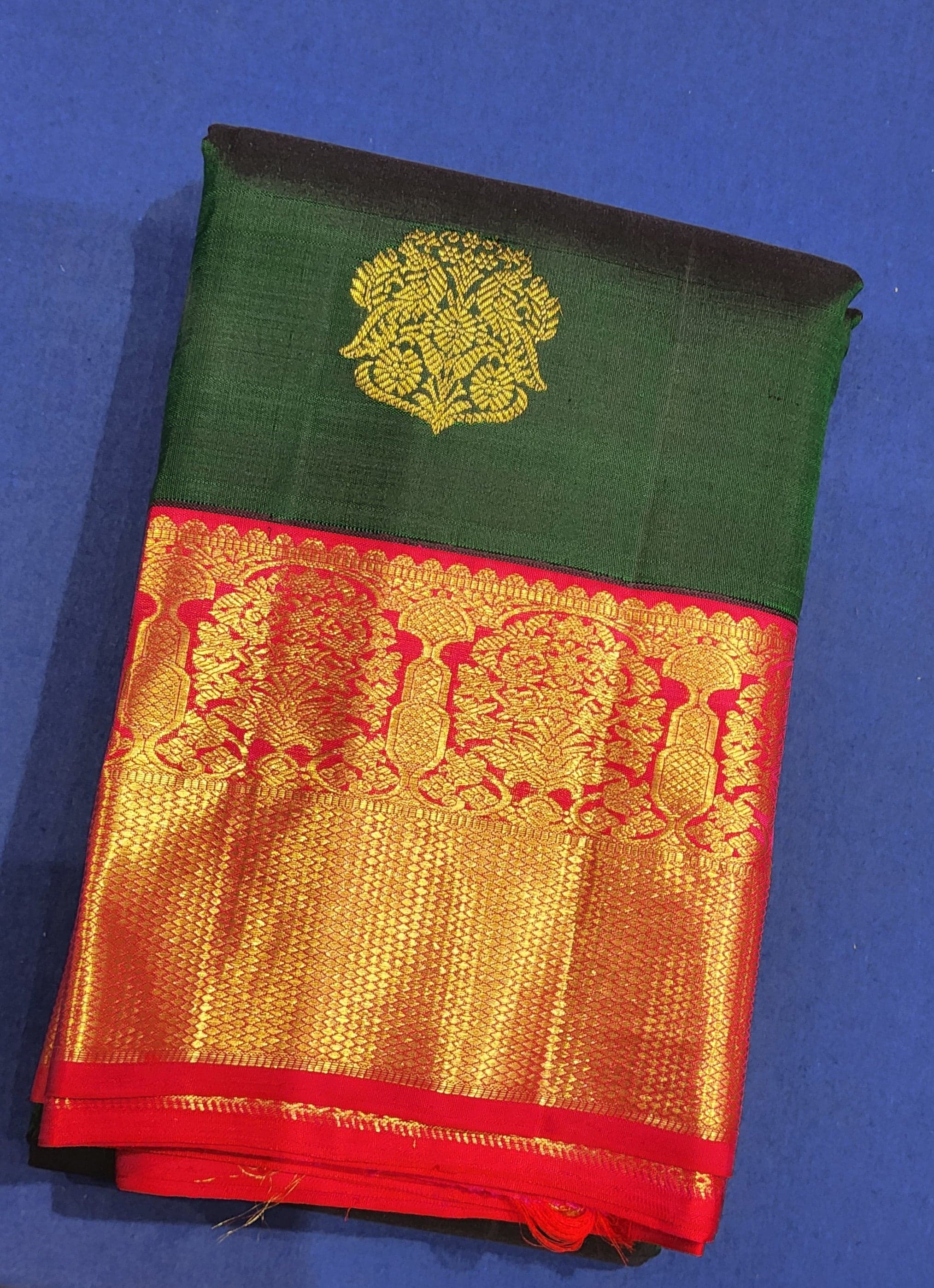 Green & Pink Kanchipuram authentic silk saree, gold zari border, ideal Arangetram saree