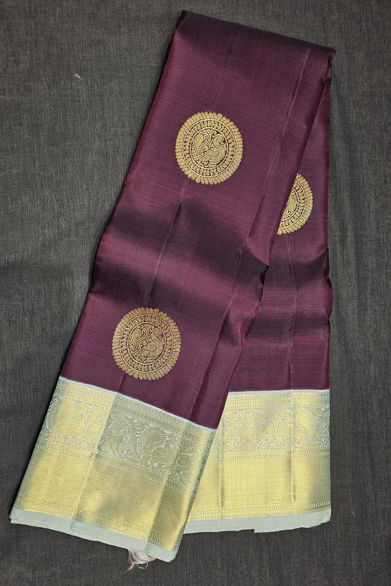 Meroon w Pista | Kanchipuram Silk Saree | SBS47
