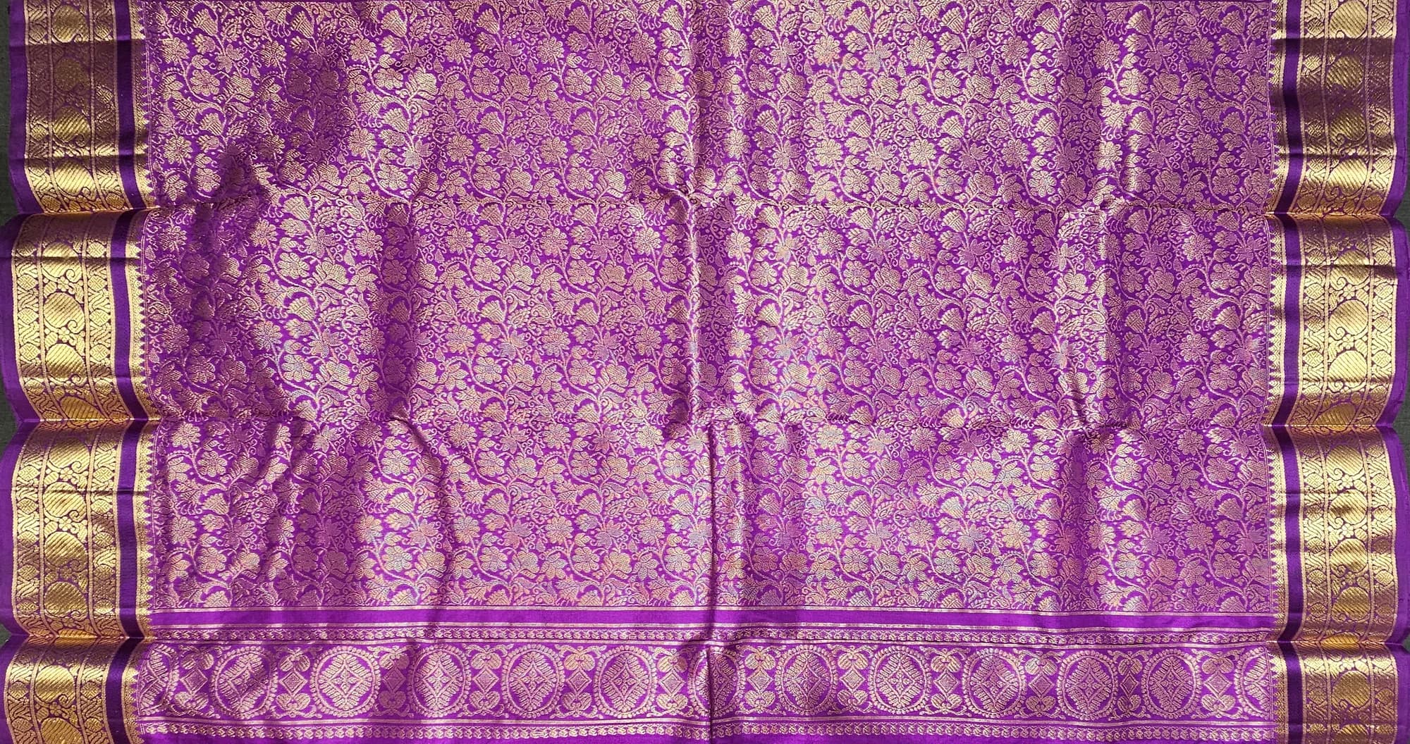 Green w Vadamalli |  Dharmavaram Silk Saree