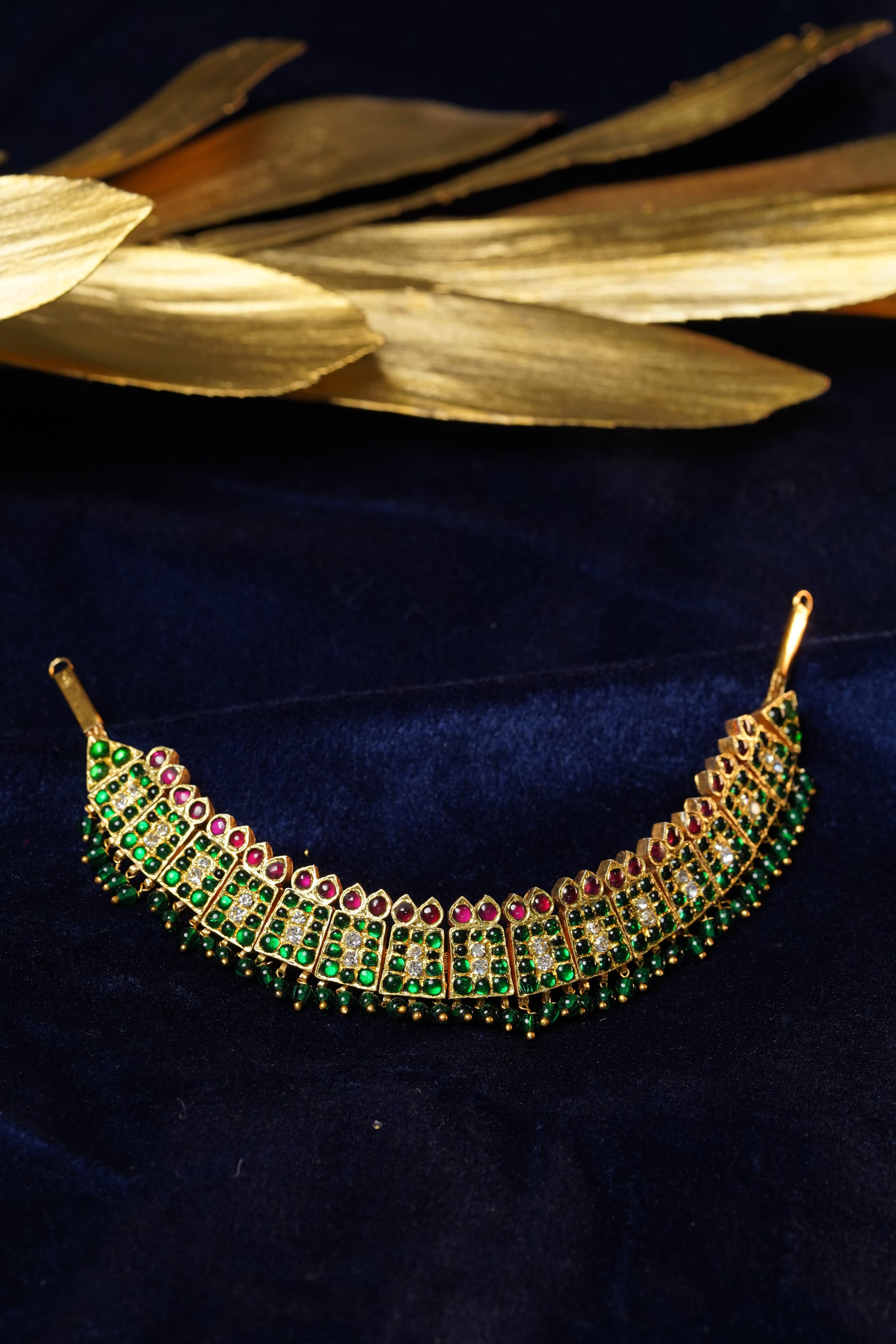 Indian Poothali Necklace, gold plated temple jewellery, traditional design.