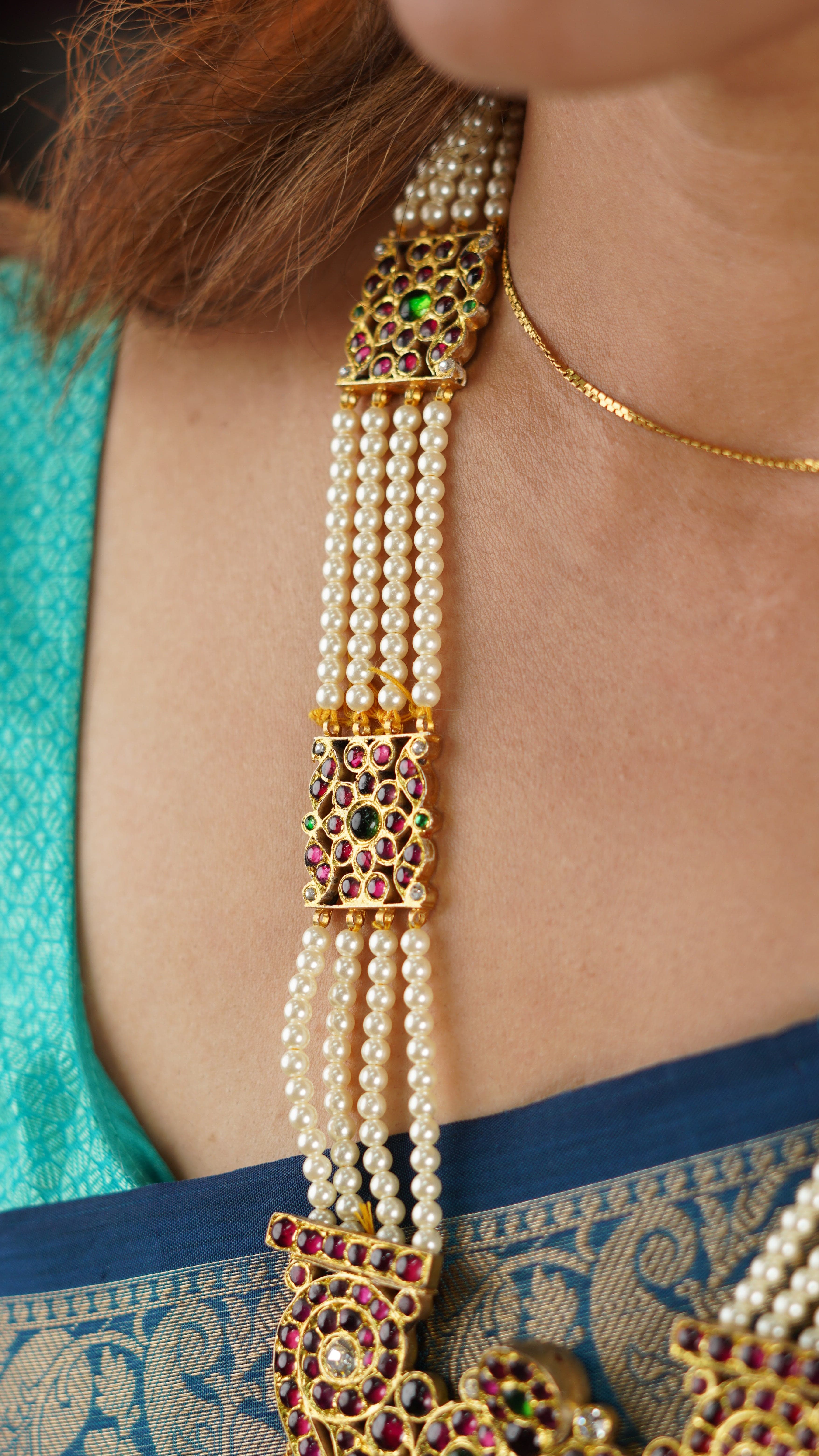 Pearl Haram Temple Jewellery: Traditional Indian necklace for women, perfect for weddings.
