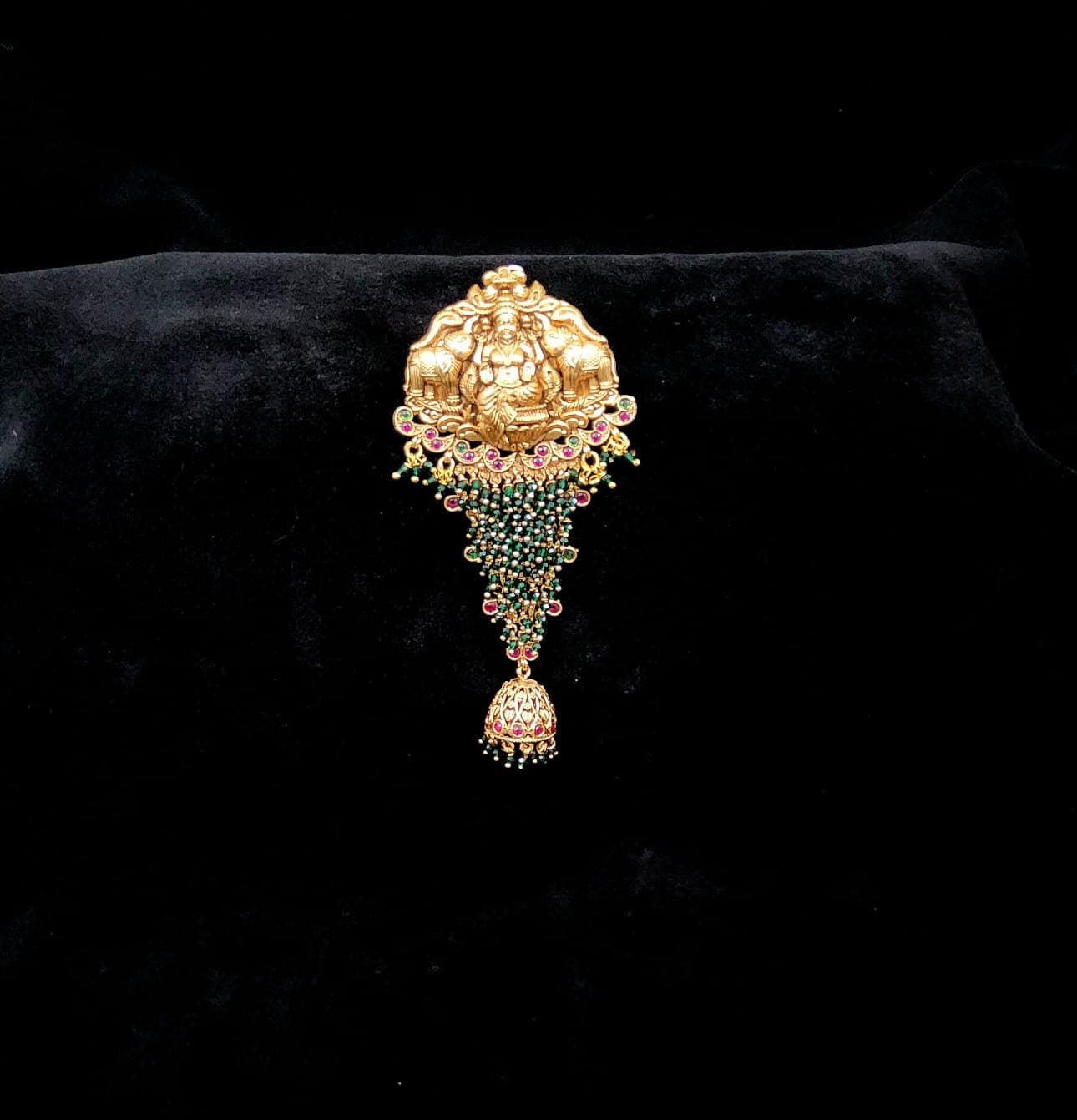 Antique Jada