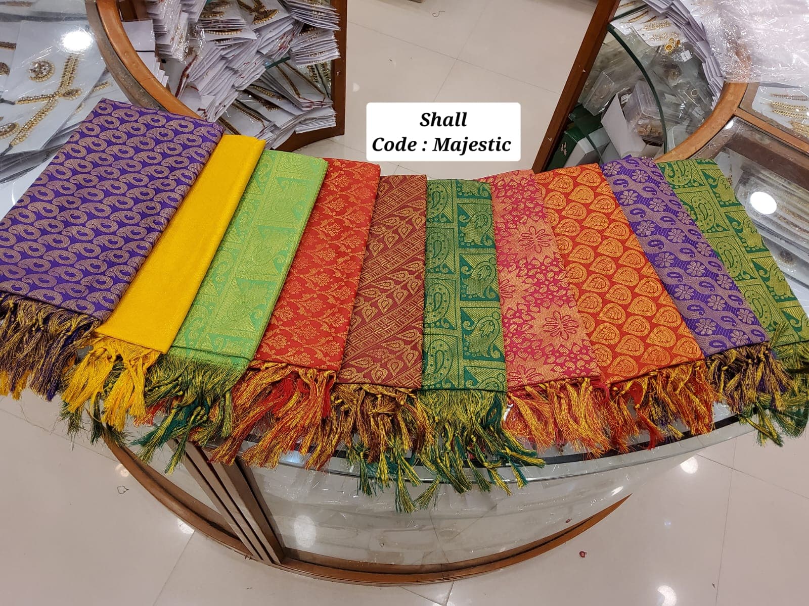 Shanthi Tailors Mylapore Ponnadai Shawl, symbolizing honor at Arangetram.