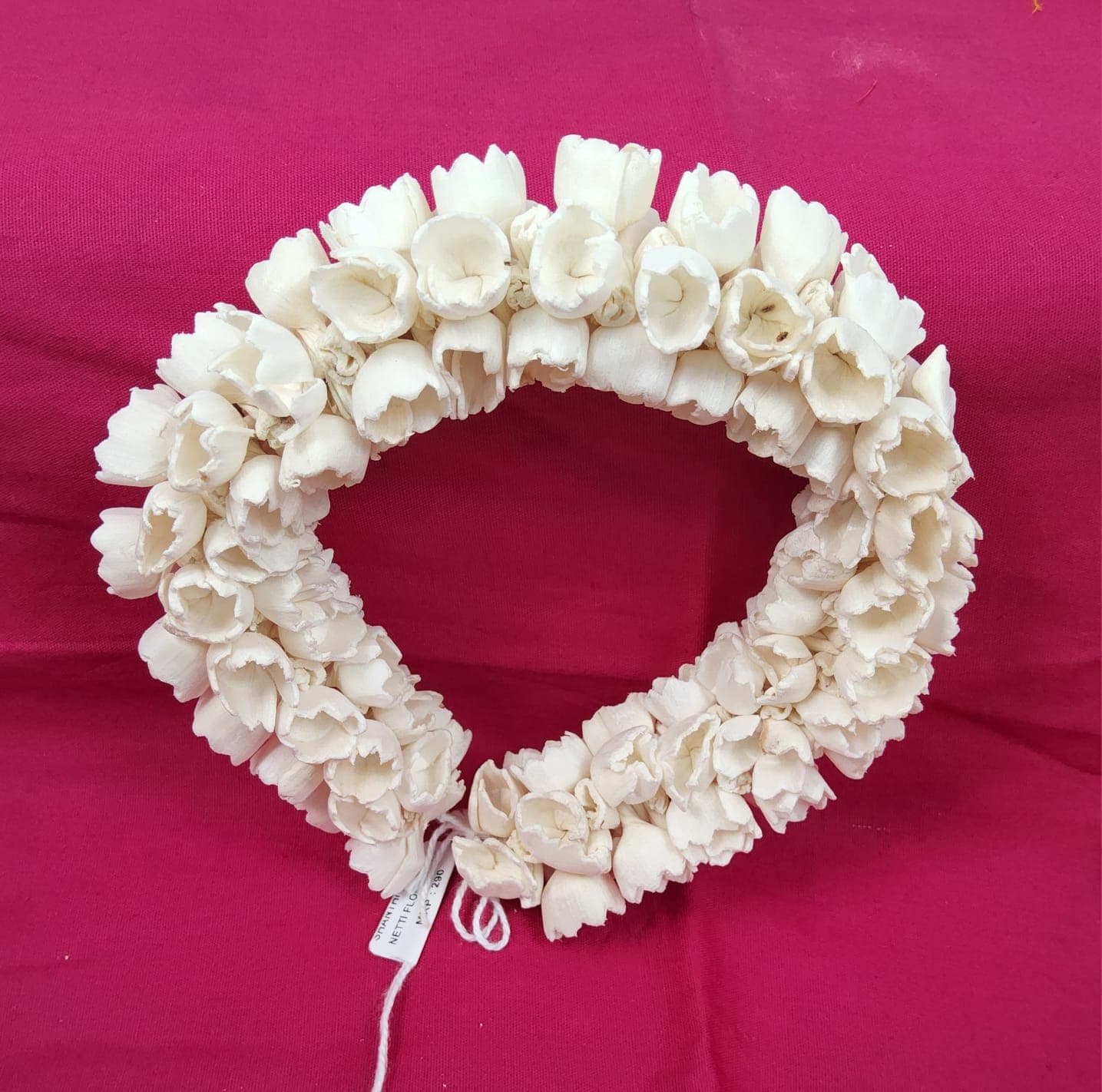 Netti Flower Jasmine: Long container, jasmine, soothing and refreshing.