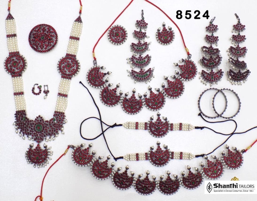 Vintage Heritage – Black Finish Jewellery Collection - Image 5