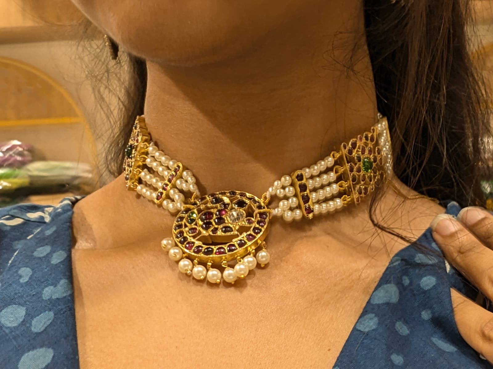 Pearl Swan Choker: Indian Temple Jewellery with adjustable chain, gold finish.