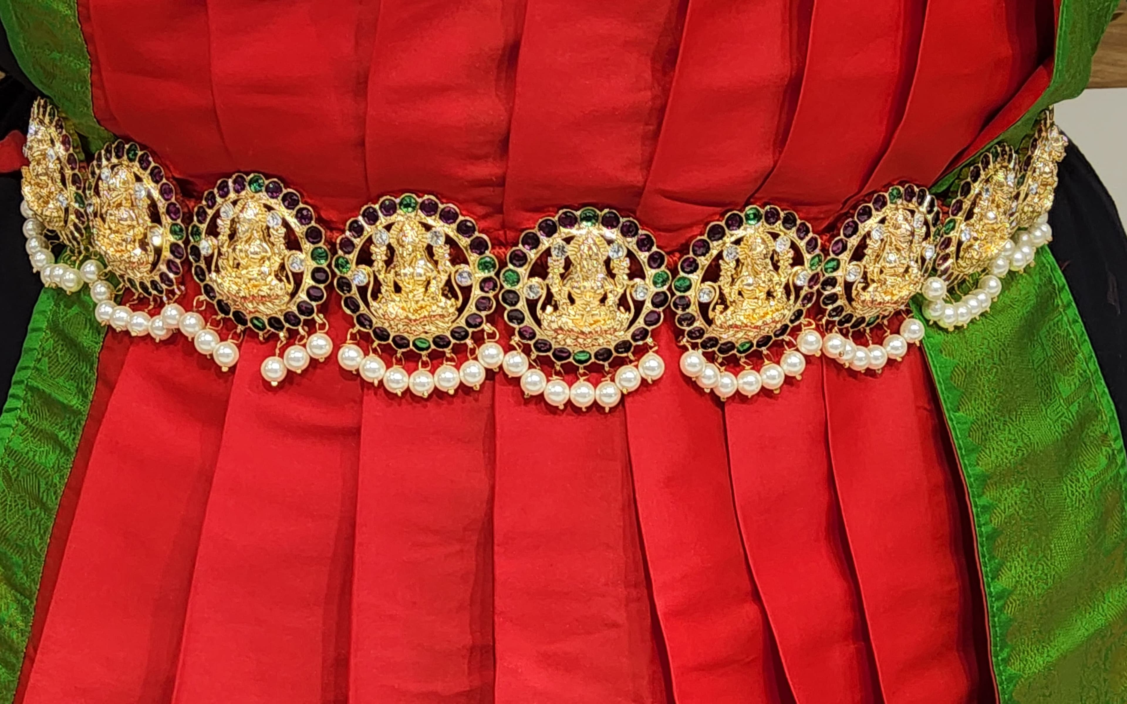 Margam Copper Belt: Essential copper belt for Indian classical dancers.
