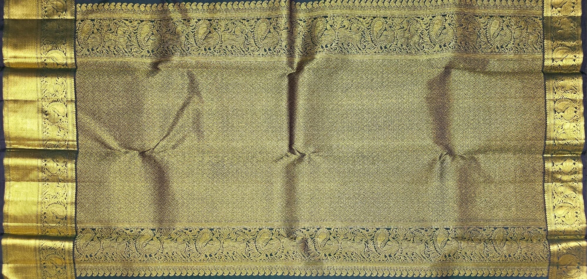 Off White w Green  |  Kanchipuram Silk Saree |  SB546