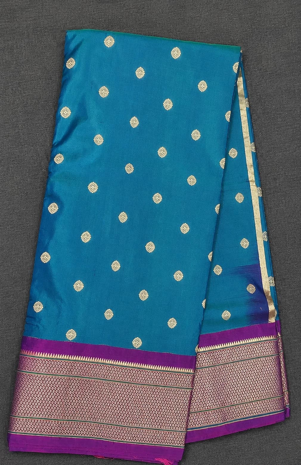 Double Shaded with Vadamalli | Paithani saree | STJC31