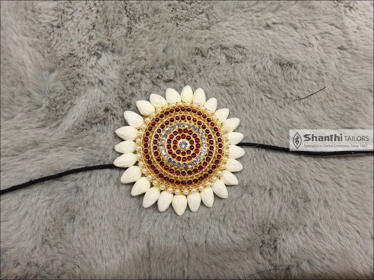 Flower with Rockodi White Rockodi