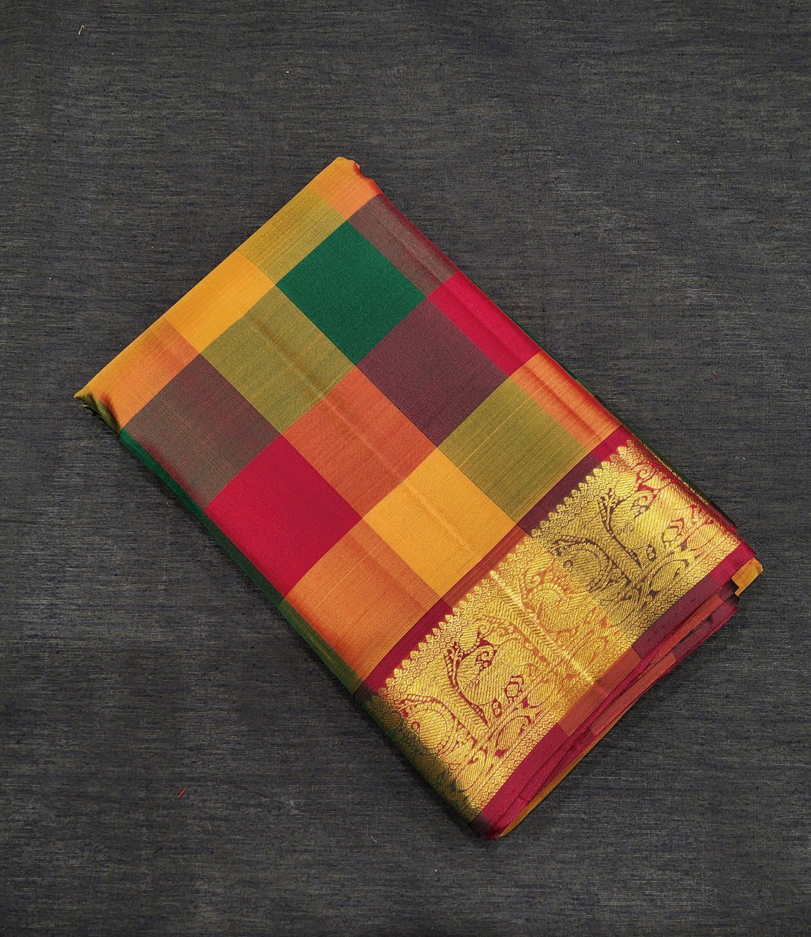 Handloom Kanchipuram silk saree for Bharatanatyam dance.
