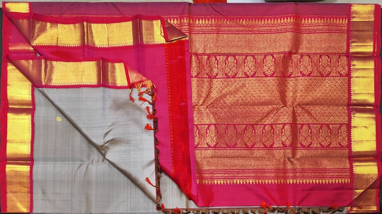 Full view of Grey & Rani Pink Kanchipuram authentic silk saree with blouse piece.