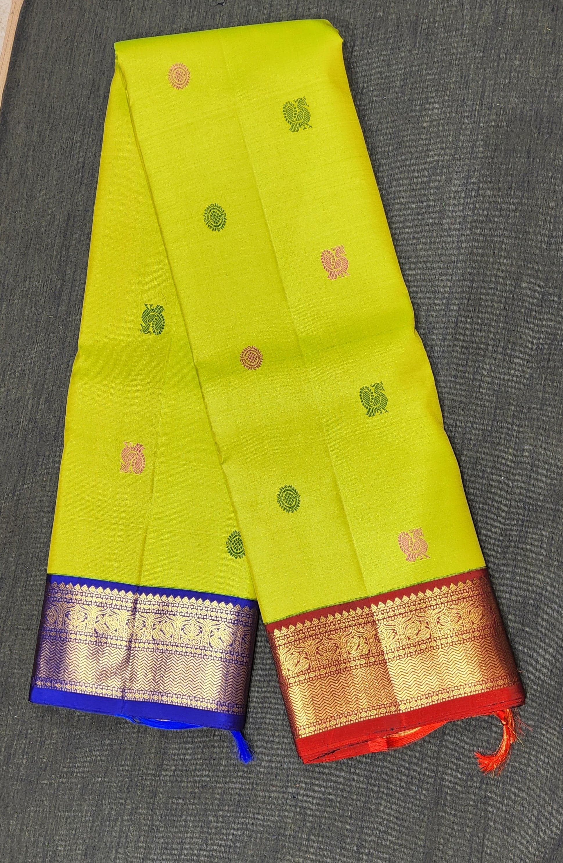 Green with Marron & Blue | |  Kanchipuram Silk Saree | Arangetram | SESS49