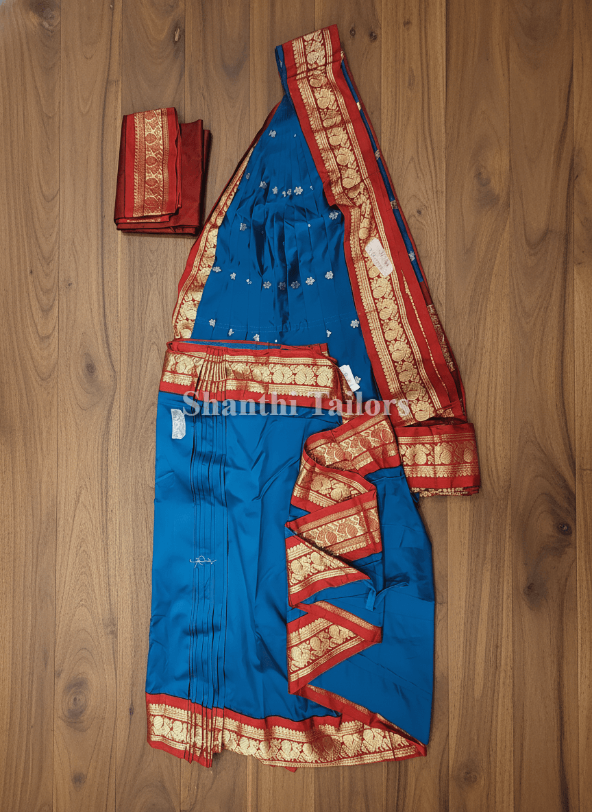 Peach and maroon authentic silk Bharatnatyam practice saree with pallu detail.