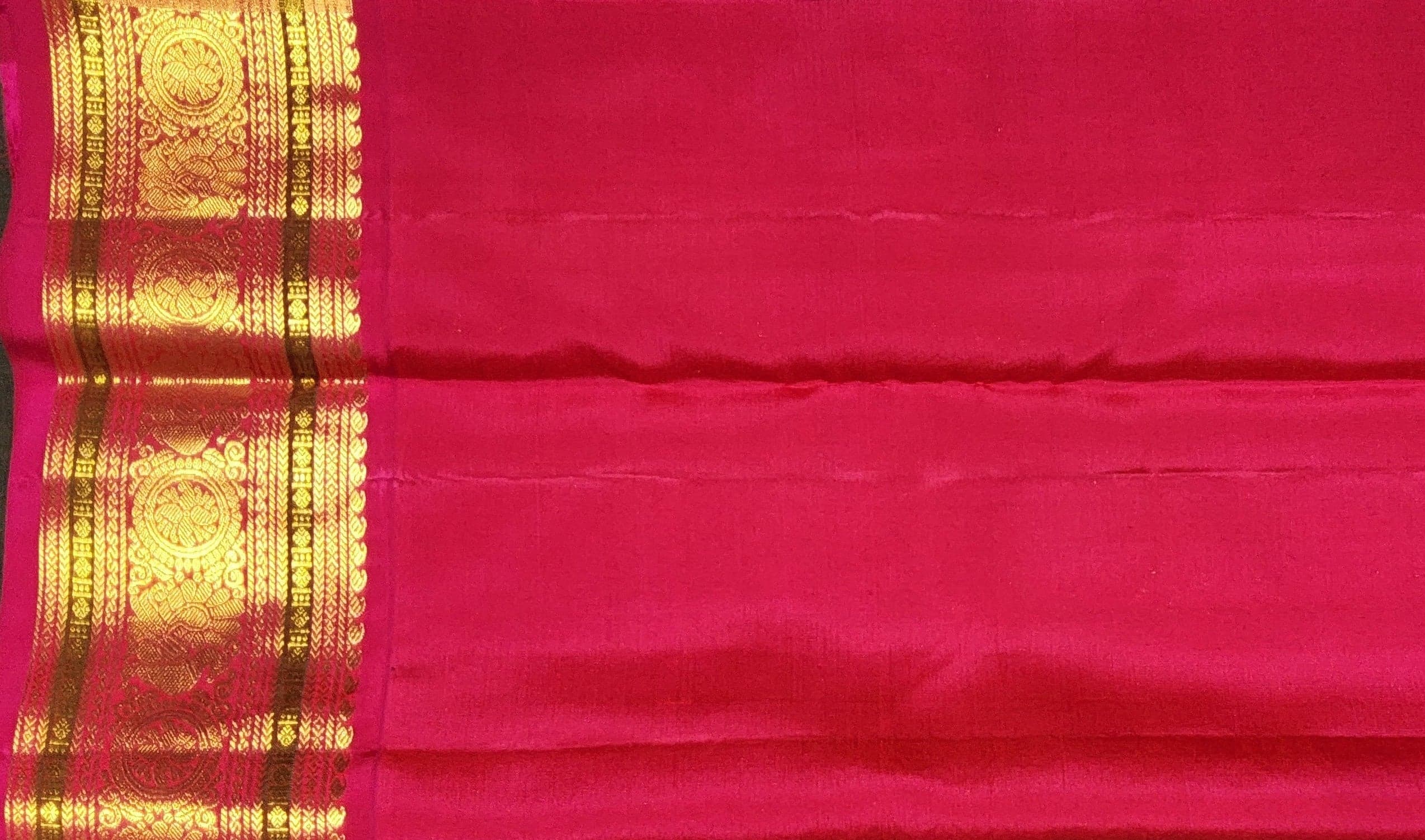 Authentic silk Kanchipuram saree pallu with temple & chakra motifs. Arangetram saree detail.