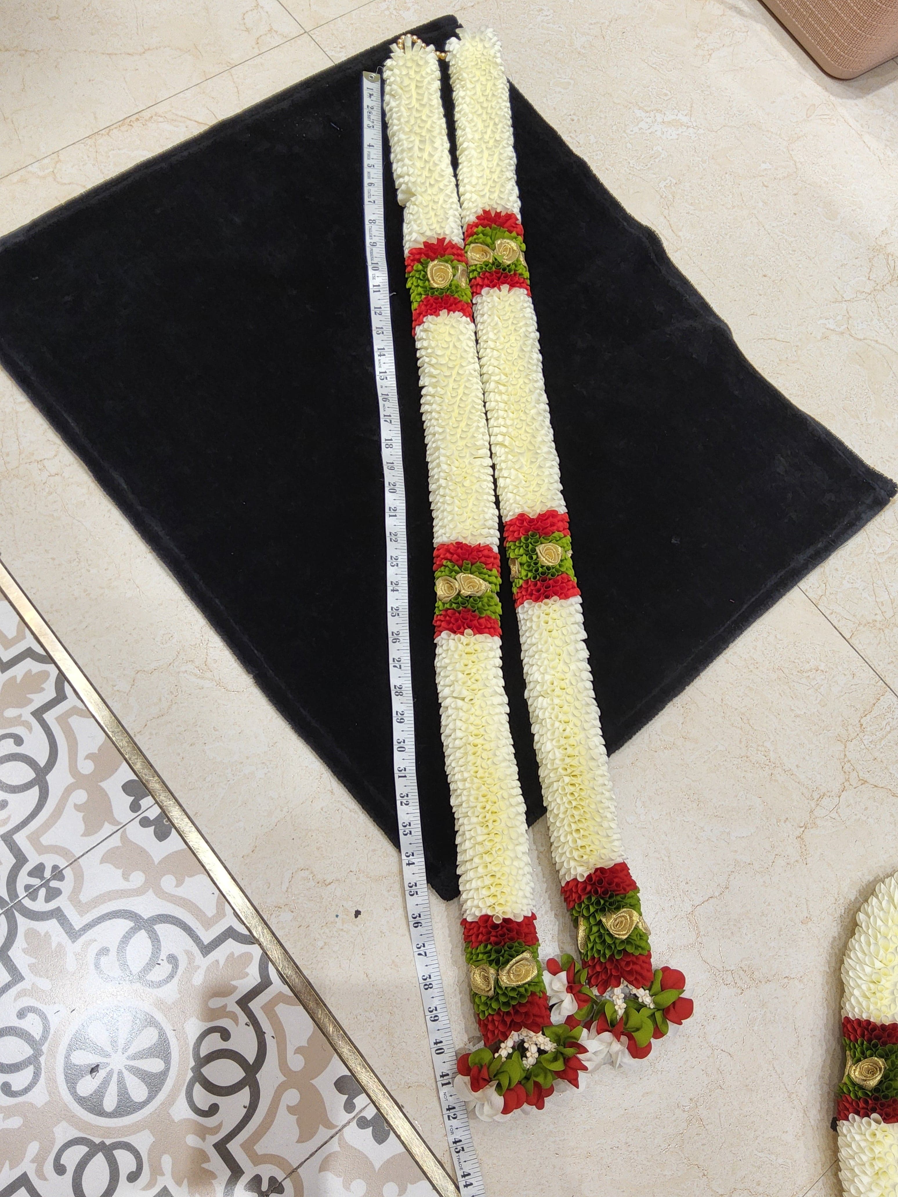 Andal Mallai cloth garland for Bharatanatyam costume; full view of dance accessories.