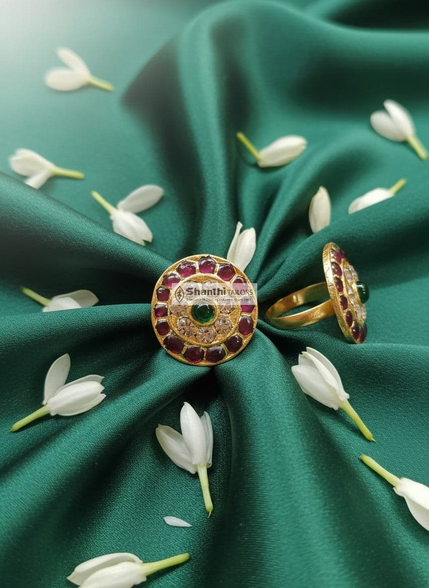 Original temple jewellery adjustable ring, silver base gold leaf, kemp stones. Bharatanatyam jewellery set detail.