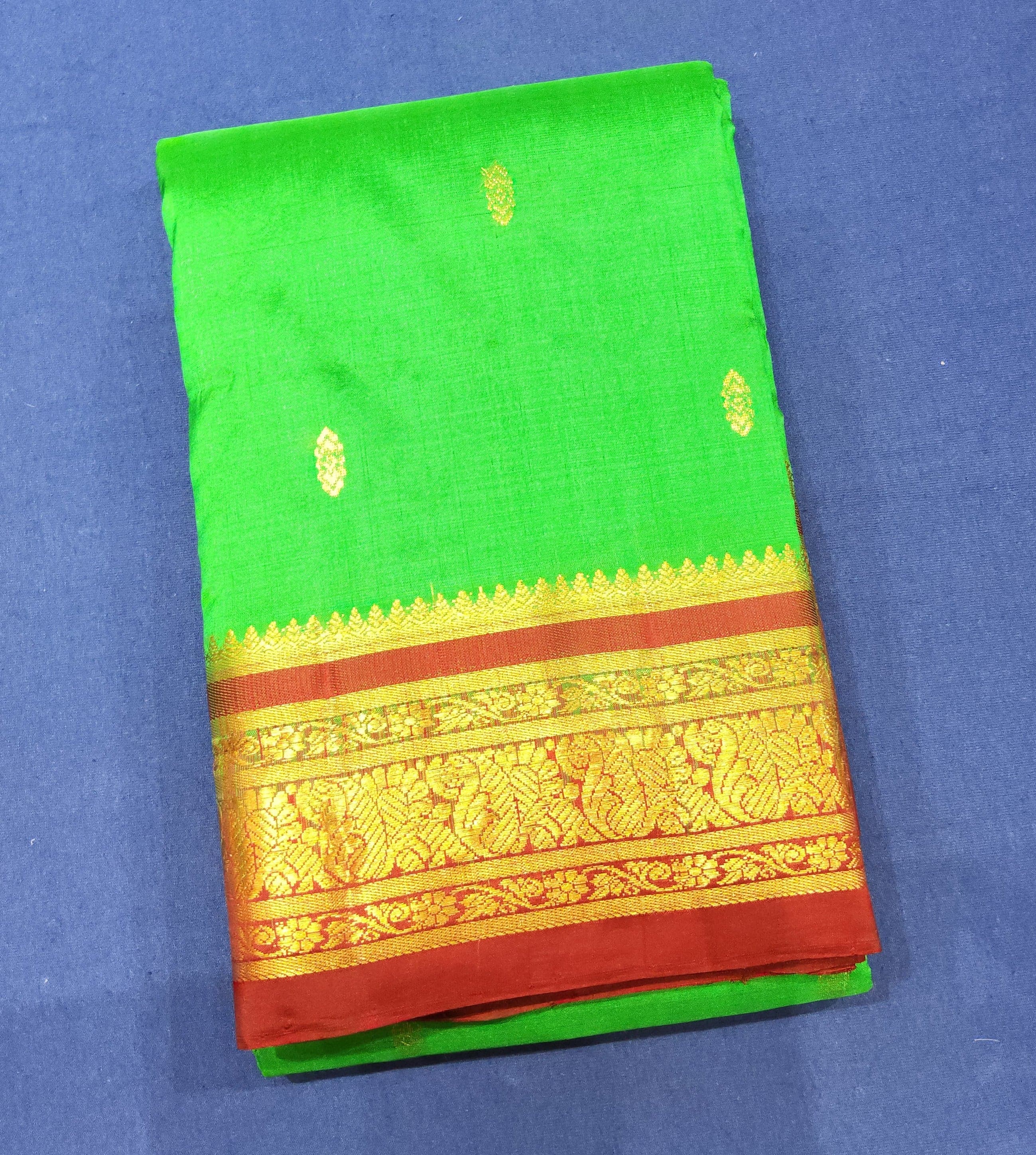 Parrot Green with Maroon | Dharmavaram Silk Saree