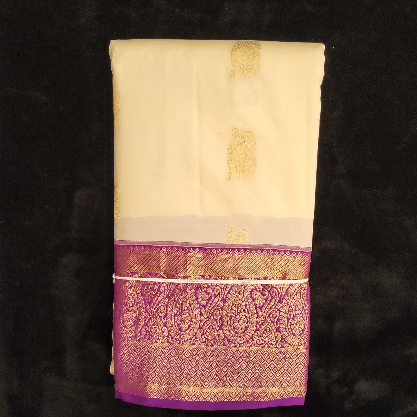 Buy Cream & Orange - Silk Cotton with plain Body &Contrast Zari Border  online | T. Nagar from ShrusEternity