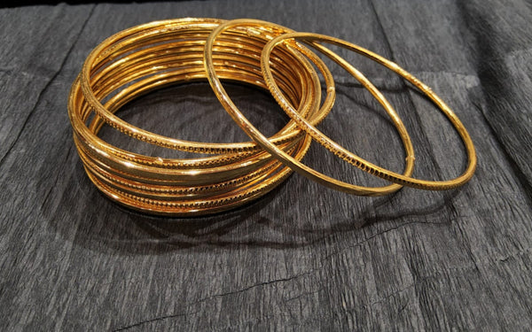 GOLD BANGLE | Set of 2