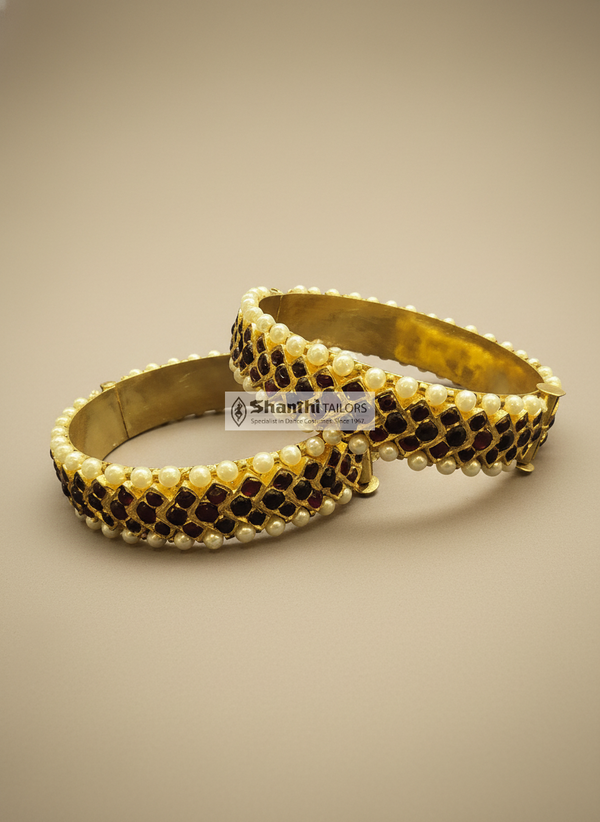 V Bangle | Open screw type Bangle | Temple Jewellery | Bangle | TJAY73